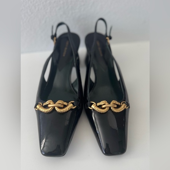 Tory Burch Black and Gold Patten Leather Flats with Chain Detail size 8 - Picture 7 of 9